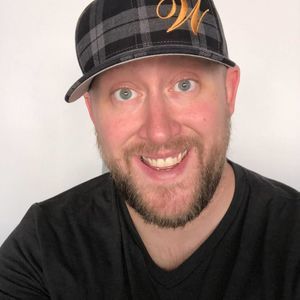 Meet your Posher, Beau